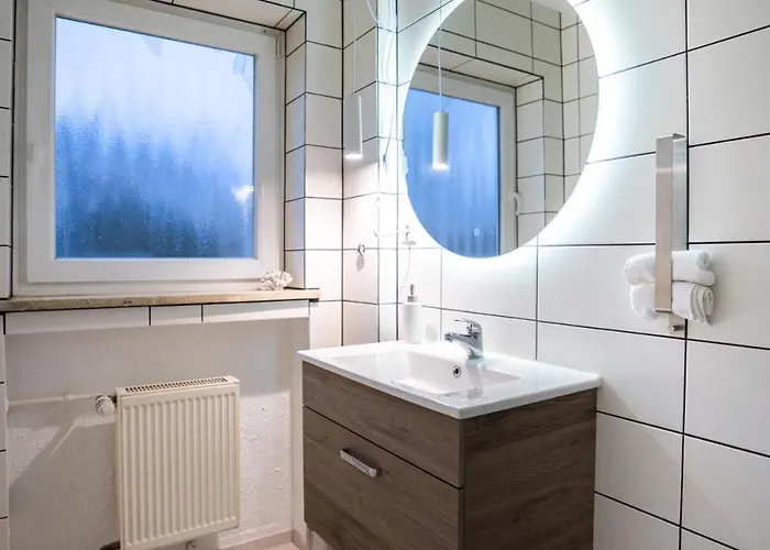 1 Bedroom - Zentral - Terrasse - Kueche - Wifi - Business - Ruhig * Wiesbaden