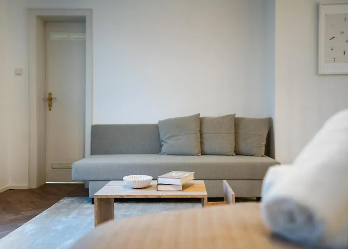 Apartament 1 Bedroom - Zentral - Terrasse - Kueche - Wifi - Business - Ruhig Wiesbaden