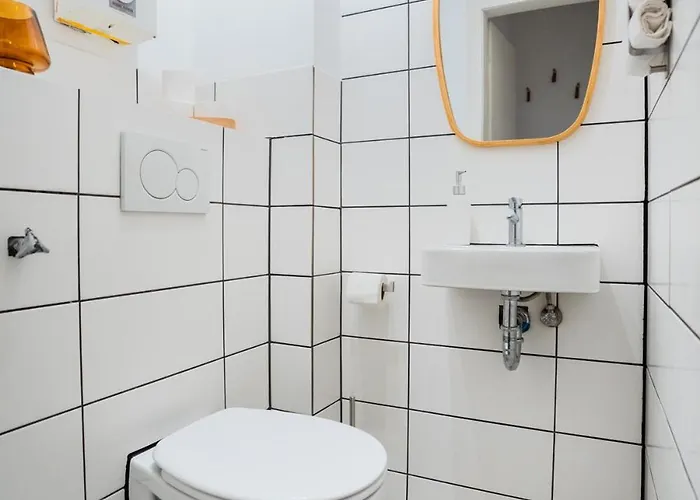 1 Bedroom - Zentral - Terrasse - Kueche - Wifi - Business - Ruhig *