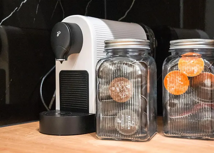 1 Bedroom - Zentral - Terrasse - Kueche - Wifi - Business - Ruhig